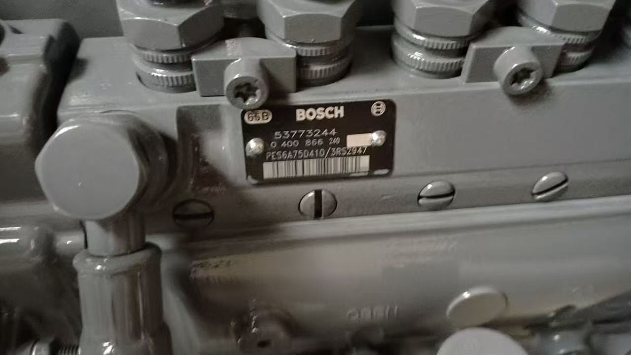 DEUTZ F4L912 - Motor pre Rýpadlo: obrázok 2 DEUTZ F4L912 - Motor pre Rýpadlo: obrázok 2