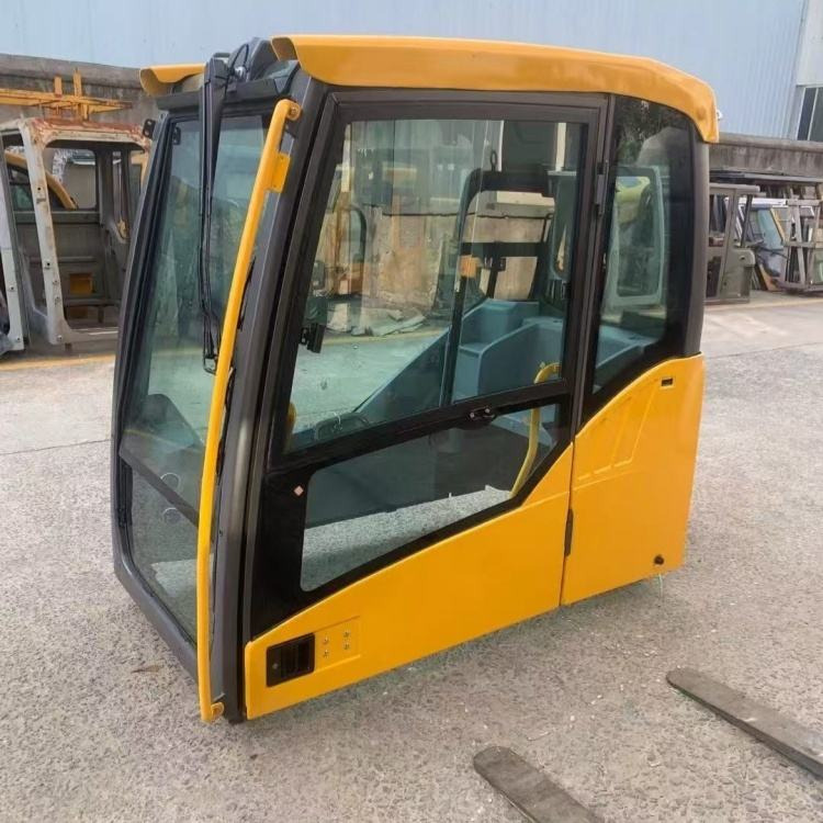 HITACHI ZX200-3 ZX210-3 ZX240-3 - Kabína pre Rýpadlo: obrázok 1 HITACHI ZX200-3 ZX210-3 ZX240-3 - Kabína pre Rýpadlo: obrázok 1