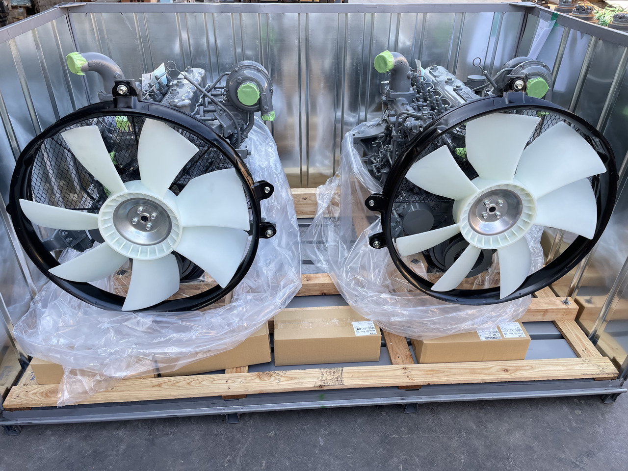 ISUZU 6BG1 - Motor pre Rýpadlo: obrázok 2 ISUZU 6BG1 - Motor pre Rýpadlo: obrázok 2