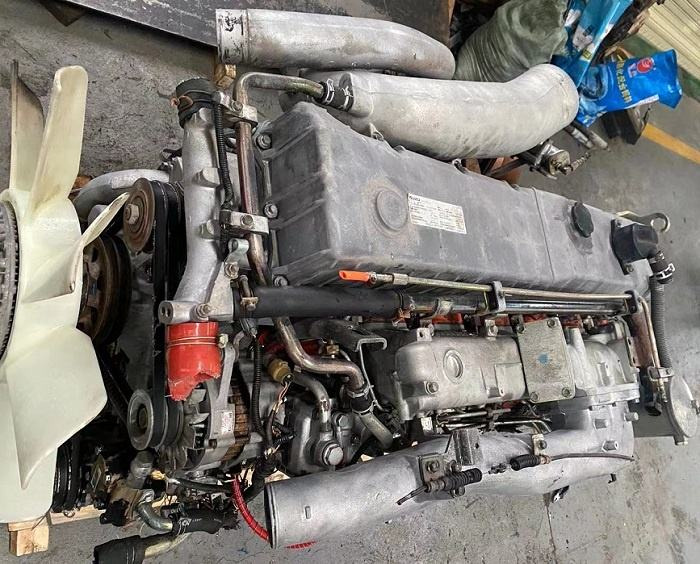 ISUZU 6WF1 - Motor pre Autočerpadlo: obrázok 2 ISUZU 6WF1 - Motor pre Autočerpadlo: obrázok 2