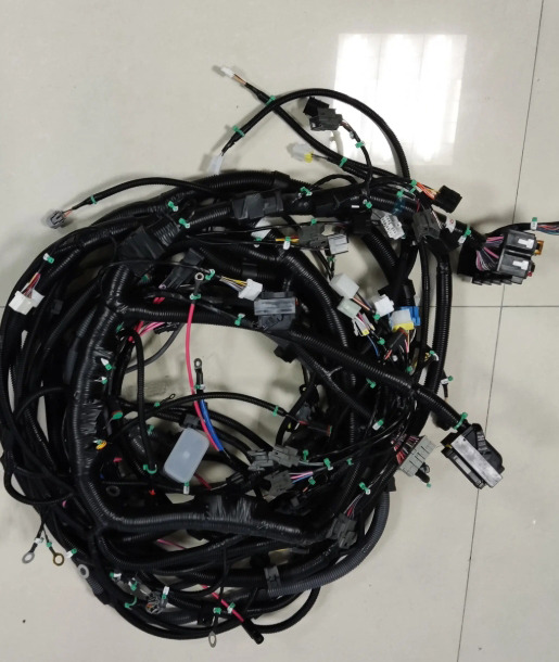 KOMATSU 207-06-75621 - Kábel/ Káblový zväzok pre Rýpadlo: obrázok 1 KOMATSU 207-06-75621 - Kábel/ Káblový zväzok pre Rýpadlo: obrázok 1