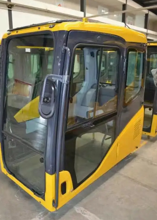 KOMATSU PC200-7 PC220-7 PC300-7 PC350-7 PC400-7 PC450-7 - Kabína pre Rýpadlo: obrázok 3 KOMATSU PC200-7 PC220-7 PC300-7 PC350-7 PC400-7 PC450-7 - Kabína pre Rýpadlo: obrázok 3