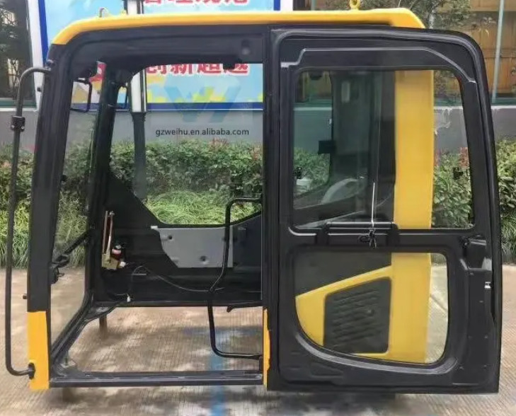 KOMATSU PC200-8 - Kabína pre Rýpadlo: obrázok 3 KOMATSU PC200-8 - Kabína pre Rýpadlo: obrázok 3