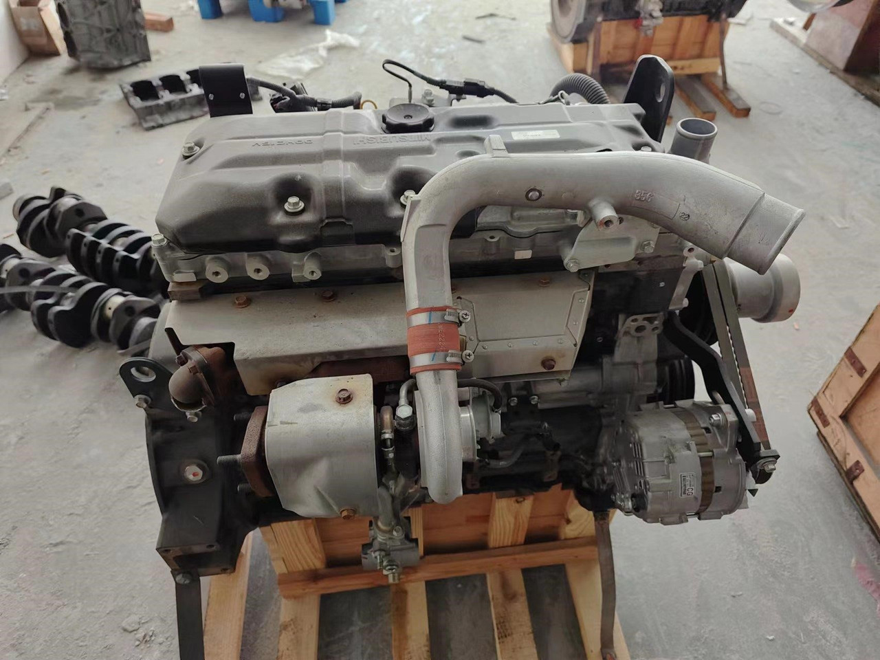 MITSUBISHI 4M50 - Motor pre Rýpadlo: obrázok 3 MITSUBISHI 4M50 - Motor pre Rýpadlo: obrázok 3