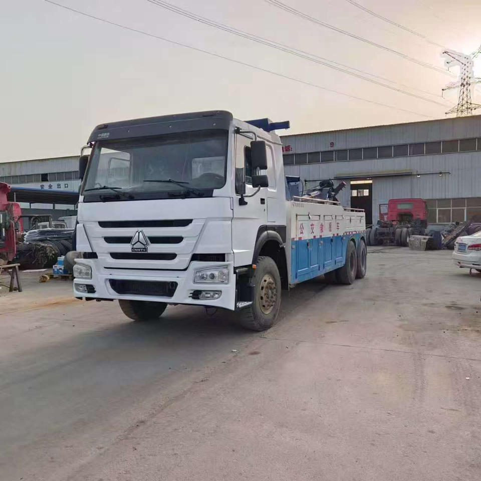 SINOTRUK  - Nákladné auto: obrázok 2 SINOTRUK  - Nákladné auto: obrázok 2