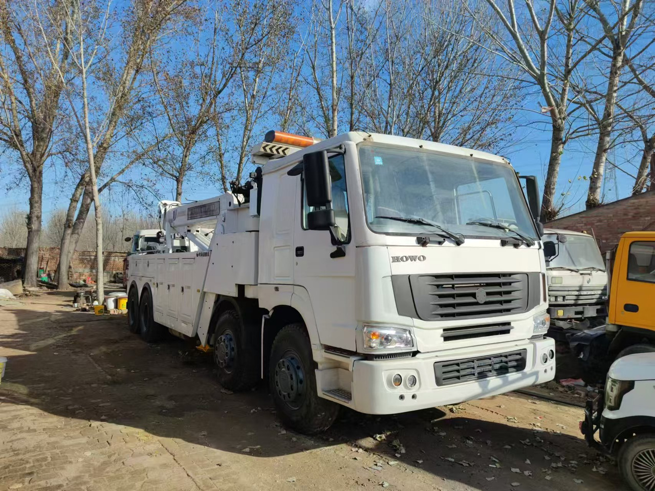 SINOTRUK wrecker - Nákladné auto: obrázok 4 SINOTRUK wrecker - Nákladné auto: obrázok 4