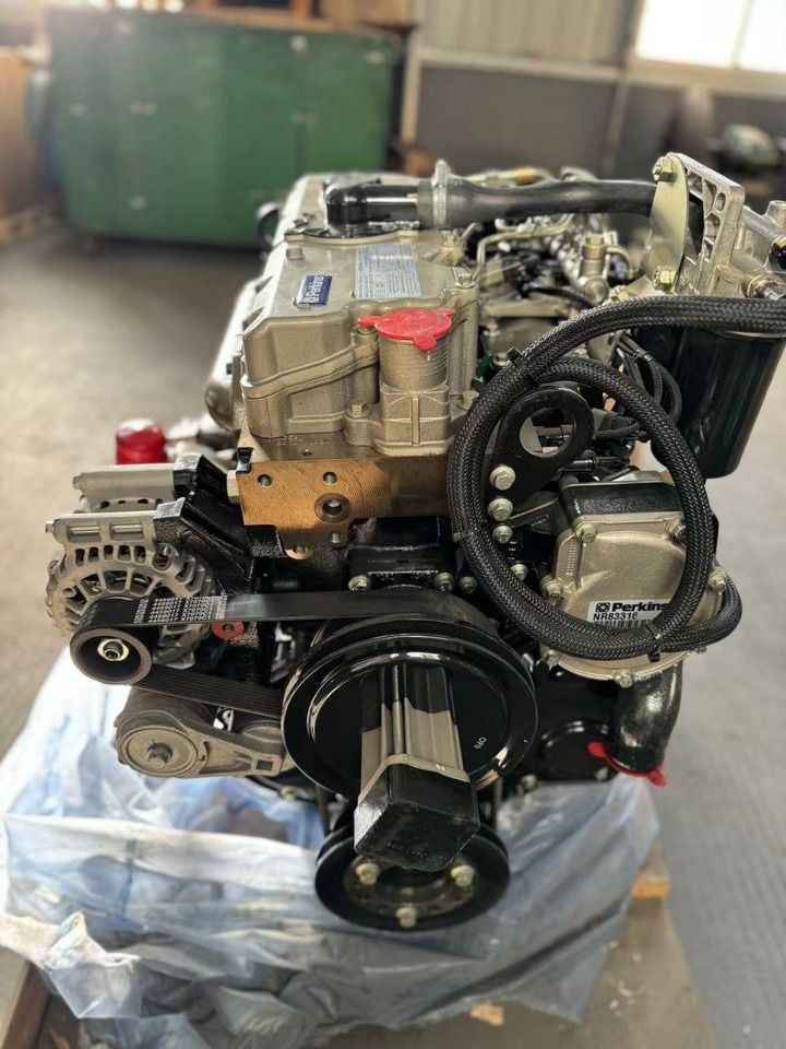 PERKINS 1104D-44TA - Motor pre Rýpadlo: obrázok 4 PERKINS 1104D-44TA - Motor pre Rýpadlo: obrázok 4