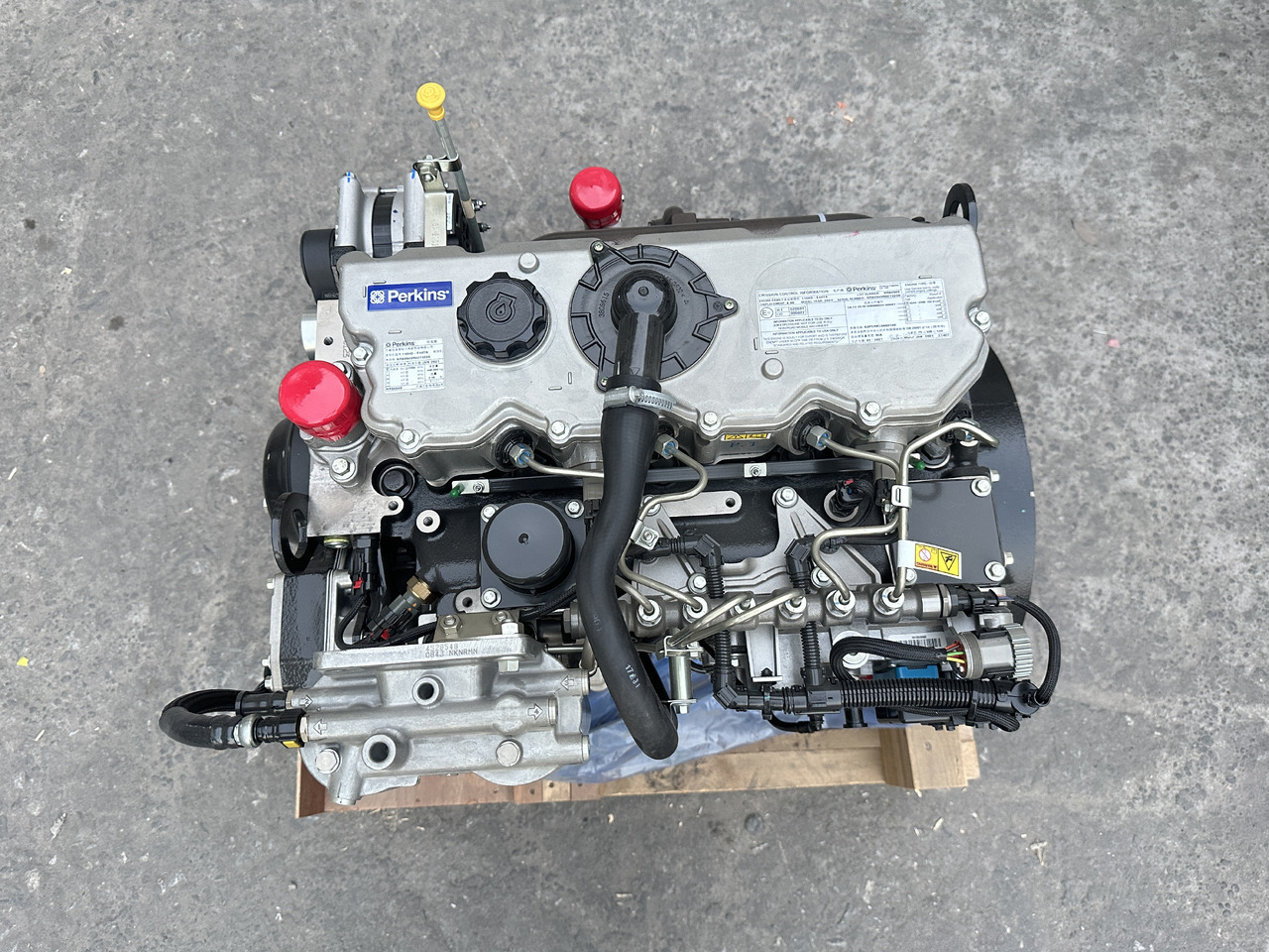 PERKINS 1104D - Motor pre Rýpadlo: obrázok 4 PERKINS 1104D - Motor pre Rýpadlo: obrázok 4