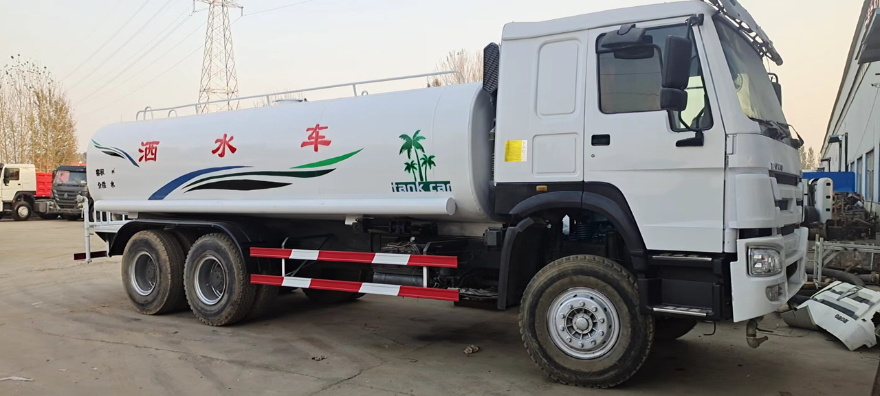 SINOTRUK 20 cubic meters tank - Cisternové vozidlo: obrázok 2 SINOTRUK 20 cubic meters tank - Cisternové vozidlo: obrázok 2