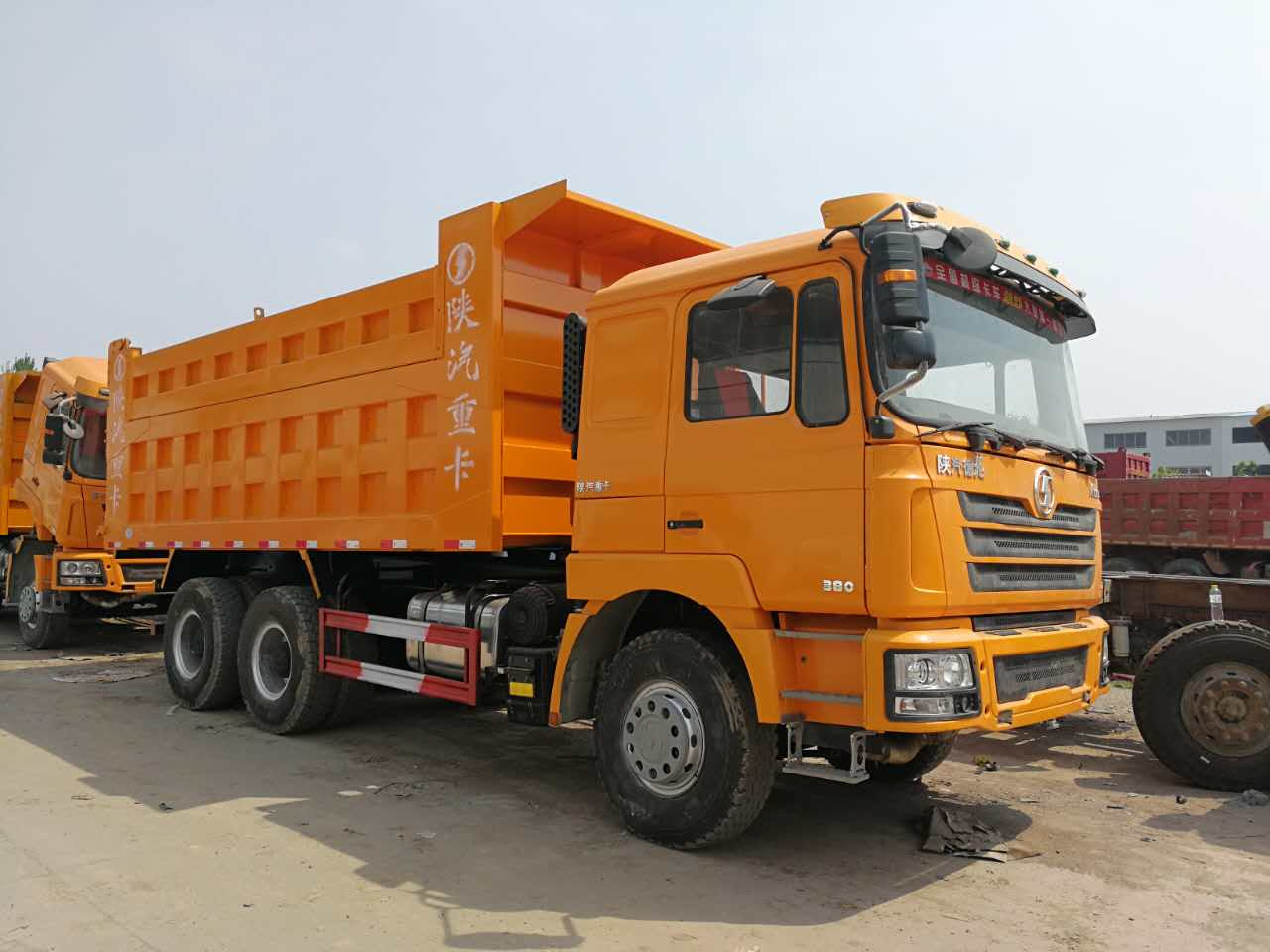 Shacman Shacman 380 6*4 dump truck - Sklápač: obrázok 1 Shacman Shacman 380 6*4 dump truck - Sklápač: obrázok 1
