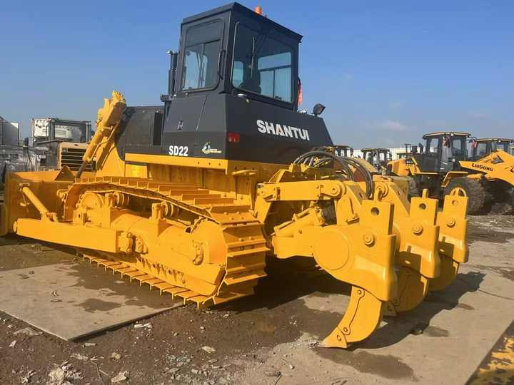 China Famous Brand Used Shantui SD22 Crawler Bulldozer Low Price Running Working Condition for Sale SD16/SD22/SD32 in Stock - Buldozér: obrázok 2 China Famous Brand Used Shantui SD22 Crawler Bulldozer Low Price Running Working Condition for Sale SD16/SD22/SD32 in Stock - Buldozér: obrázok 2