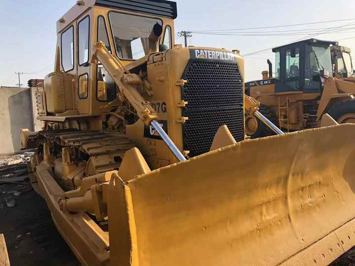 Good Condition D7G Mini Bulldozer New Crawler Bulldozer with Parts Price Bulldozers - Buldozér: obrázok 4 Good Condition D7G Mini Bulldozer New Crawler Bulldozer with Parts Price Bulldozers - Buldozér: obrázok 4