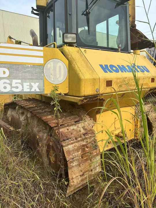 Komatsu D65 Used Bulldozer , Original Condition Painting komatsu Bulldozer , Komatsu D50p D65p D85p - Buldozér: obrázok 4 Komatsu D65 Used Bulldozer , Original Condition Painting komatsu Bulldozer , Komatsu D50p D65p D85p - Buldozér: obrázok 4
