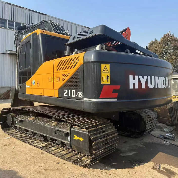 Korean Original HYUNDAI 210-9 Wheeled Excavator Low Price Sale High Quality Wheeled Excavator HUNDAI210W-9 - Pásové rýpadlo: obrázok 1 Korean Original HYUNDAI 210-9 Wheeled Excavator Low Price Sale High Quality Wheeled Excavator HUNDAI210W-9 - Pásové rýpadlo: obrázok 1