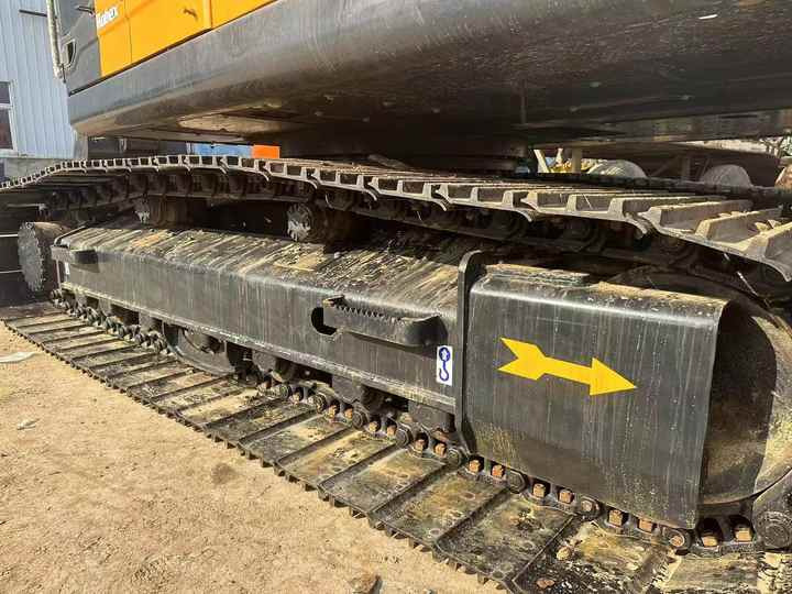Korean Original HYUNDAI 210-9 Wheeled Excavator Low Price Sale High Quality Wheeled Excavator HUNDAI210W-9 - Pásové rýpadlo: obrázok 5 Korean Original HYUNDAI 210-9 Wheeled Excavator Low Price Sale High Quality Wheeled Excavator HUNDAI210W-9 - Pásové rýpadlo: obrázok 5