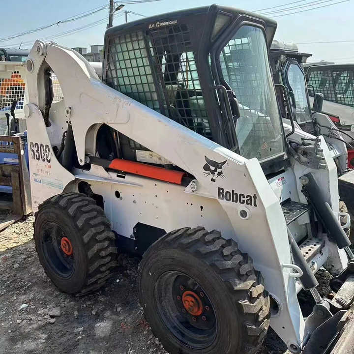 Used Bob Cat Bob Cat S300 Used Skid Steer Wheel Loader Multifunctional Track Loaders Bobcat - Kolesový nakladač: obrázok 1 Used Bob Cat Bob Cat S300 Used Skid Steer Wheel Loader Multifunctional Track Loaders Bobcat - Kolesový nakladač: obrázok 1