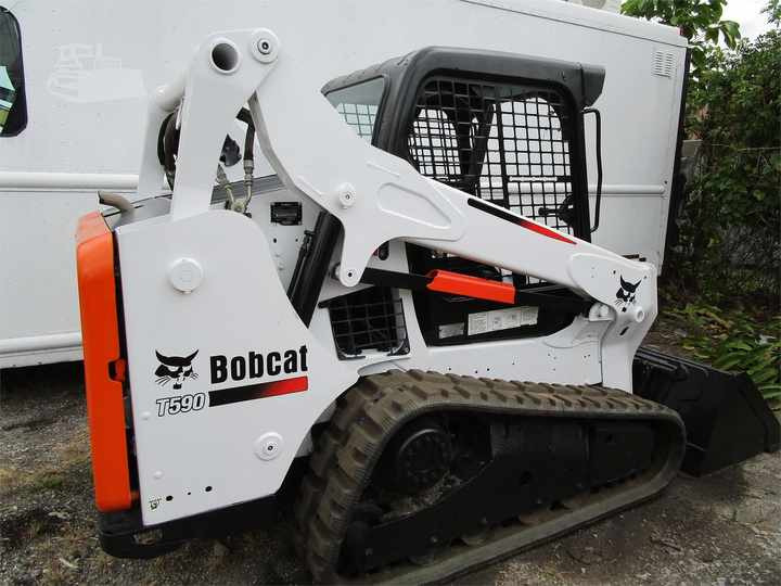 Used Bob Cat Bob Cat T590 Used Skid Steer Wheel Loader Multifunctional Track Loaders Bobcat - Kolesový nakladač: obrázok 2 Used Bob Cat Bob Cat T590 Used Skid Steer Wheel Loader Multifunctional Track Loaders Bobcat - Kolesový nakladač: obrázok 2