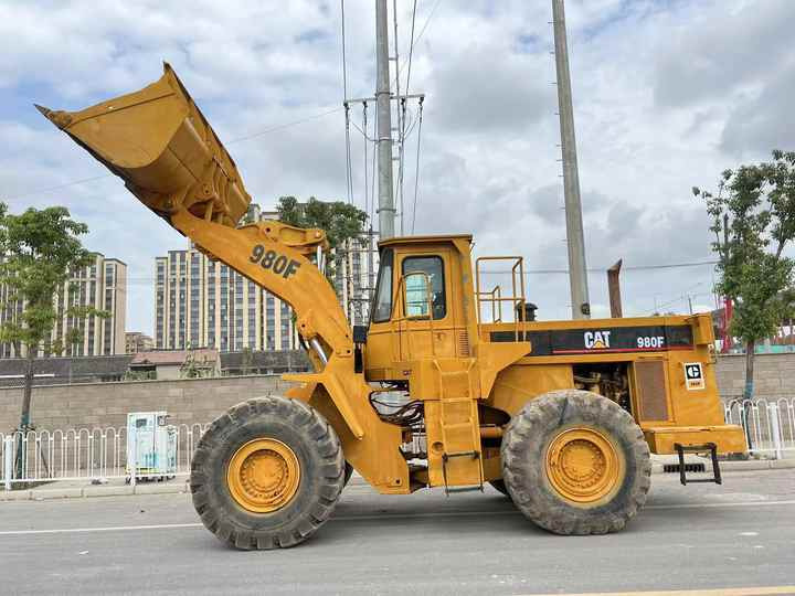 Used CAT 980f 980g 980c Wheel Loader Second Hand Condition CAT 966H 966F 966E 966G Front Loaders for Sale - Kolesový nakladač: obrázok 3 Used CAT 980f 980g 980c Wheel Loader Second Hand Condition CAT 966H 966F 966E 966G Front Loaders for Sale - Kolesový nakladač: obrázok 3