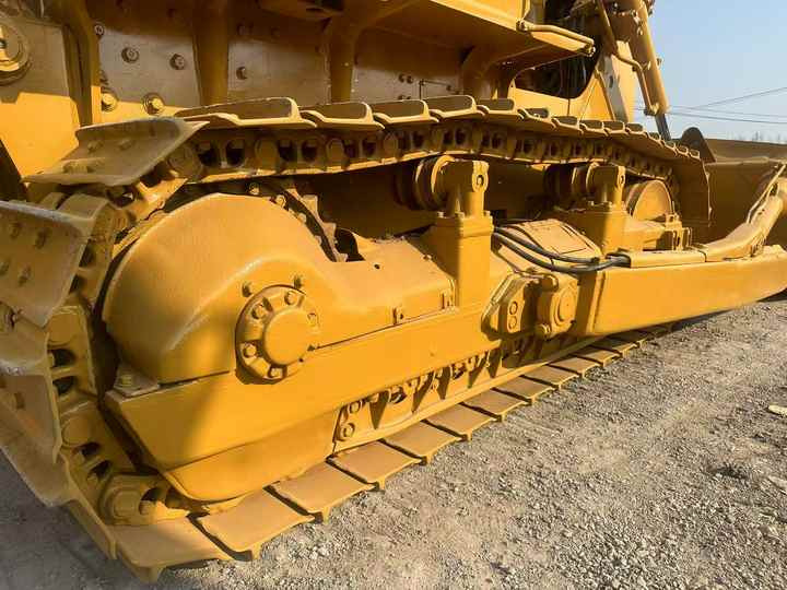 Used Cat D7G New Model Bulldozer Second Hand Machine Popular Brand Caterpillar Crawler Bulldozer Hydraulic Machinery - Buldozér: obrázok 4 Used Cat D7G New Model Bulldozer Second Hand Machine Popular Brand Caterpillar Crawler Bulldozer Hydraulic Machinery - Buldozér: obrázok 4