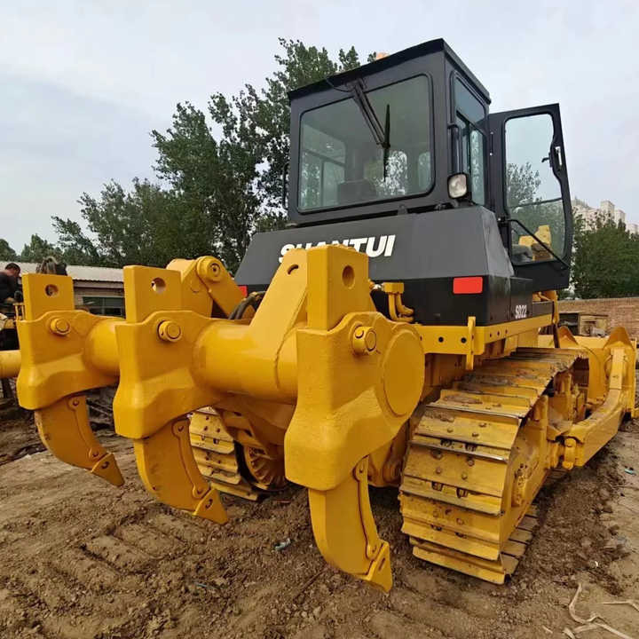 Used China Made SD22 Construction Machinery Shantui SD22 Crawler Bulldozer SD22 Earthmoving Machine Used Bulldozer - Buldozér: obrázok 1 Used China Made SD22 Construction Machinery Shantui SD22 Crawler Bulldozer SD22 Earthmoving Machine Used Bulldozer - Buldozér: obrázok 1