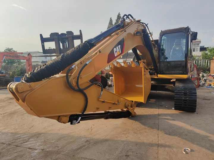 Used Excavator Caterpillar CAT315D Small and Medium-sized Original 15 Ton Excavator CAT315D for Sale - Pásové rýpadlo: obrázok 3 Used Excavator Caterpillar CAT315D Small and Medium-sized Original 15 Ton Excavator CAT315D for Sale - Pásové rýpadlo: obrázok 3