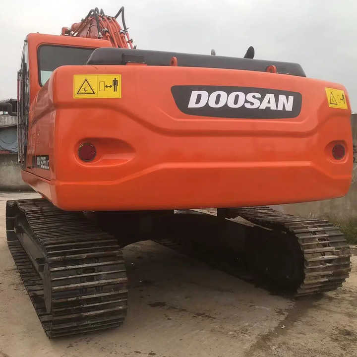Used Excavator Doosan DX225LC Excavators Mini Equipment Earth Moving Machinery Doosan Digger Excavator for Sale - Pásové rýpadlo: obrázok 5 Used Excavator Doosan DX225LC Excavators Mini Equipment Earth Moving Machinery Doosan Digger Excavator for Sale - Pásové rýpadlo: obrázok 5