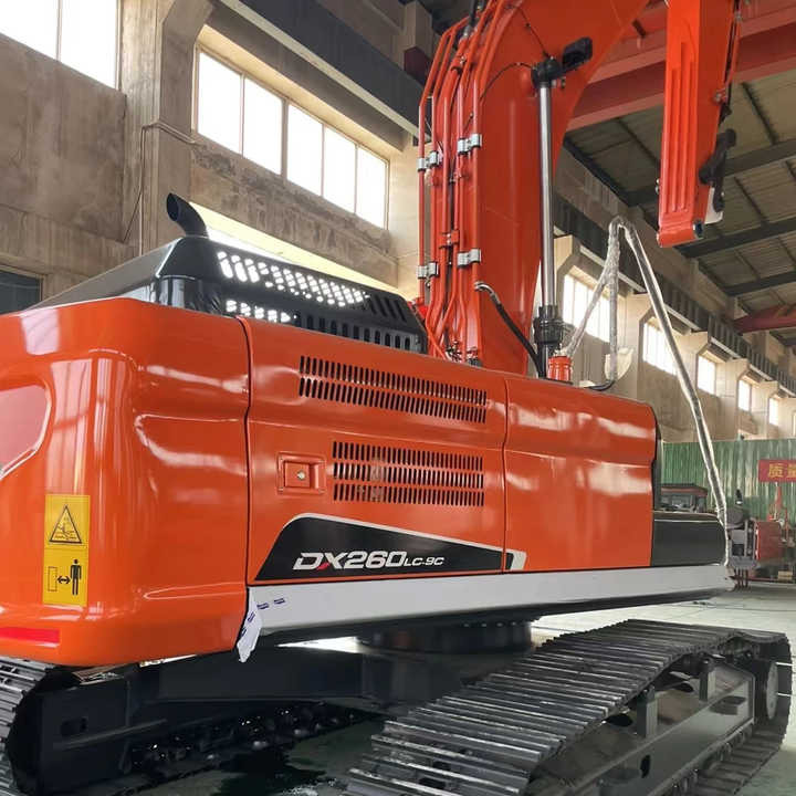 Used Excavator Doosan DX260LC-9 Excavators Mini Equipment Earth Moving Machinery Doosan Digger Excavator for Sale - Rýpadlo: obrázok 4 Used Excavator Doosan DX260LC-9 Excavators Mini Equipment Earth Moving Machinery Doosan Digger Excavator for Sale - Rýpadlo: obrázok 4