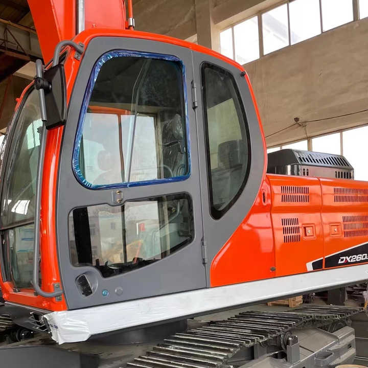 Used Excavator Doosan DX260LC-9 Excavators Mini Equipment Earth Moving Machinery Doosan Digger Excavator for Sale - Rýpadlo: obrázok 1 Used Excavator Doosan DX260LC-9 Excavators Mini Equipment Earth Moving Machinery Doosan Digger Excavator for Sale - Rýpadlo: obrázok 1