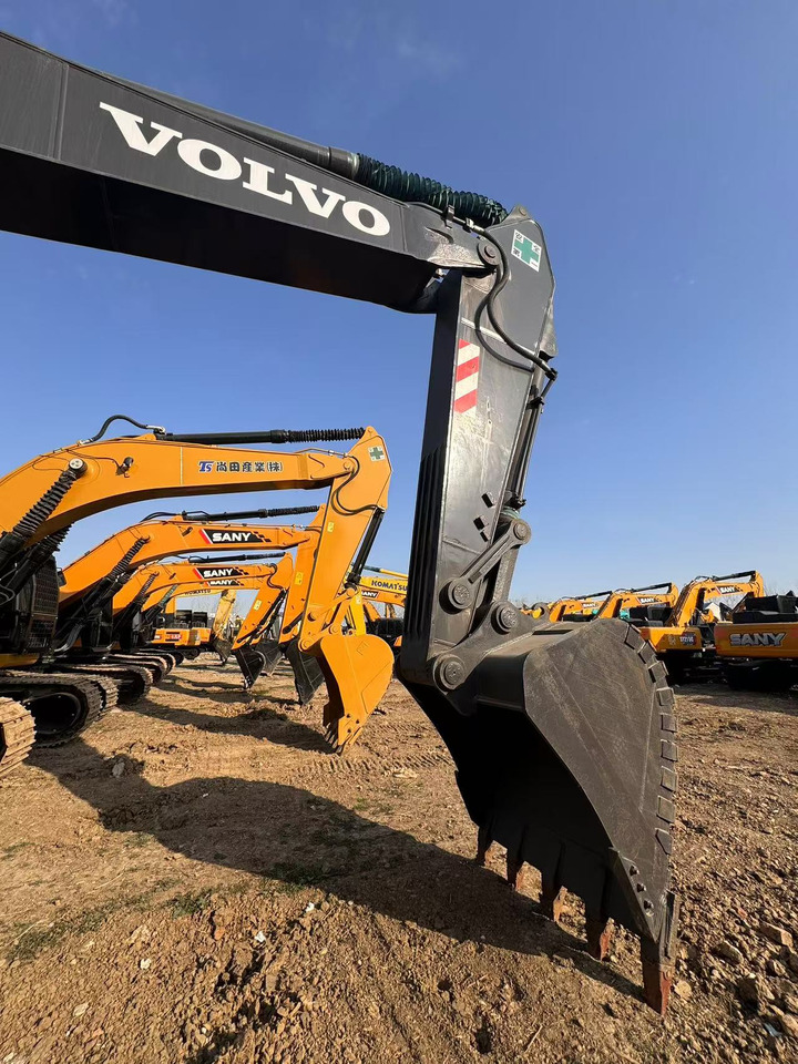 Used High Quality volvo EC300DL 30ton excavator machinery - Pásové rýpadlo: obrázok 3 Used High Quality volvo EC300DL 30ton excavator machinery - Pásové rýpadlo: obrázok 3