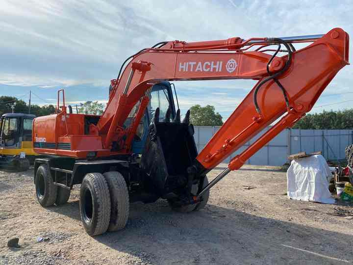 Used Hitachi Ex100WD Wheel Excavator for Sale Japan Made Hitachi Ex100wd Wheeled Excavator for Sale - Kolesové rýpadlo: obrázok 3 Used Hitachi Ex100WD Wheel Excavator for Sale Japan Made Hitachi Ex100wd Wheeled Excavator for Sale - Kolesové rýpadlo: obrázok 3