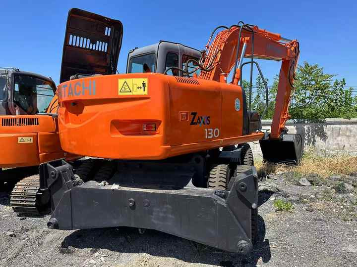 Used Wheel Excavator Hitachi ZX 130W Made in Japan 13ton Hitachi Zx130w Wheel Excavator Price Used Hitachi Zx130 Excavator SALE - Rýpadlo: obrázok 2 Used Wheel Excavator Hitachi ZX 130W Made in Japan 13ton Hitachi Zx130w Wheel Excavator Price Used Hitachi Zx130 Excavator SALE - Rýpadlo: obrázok 2