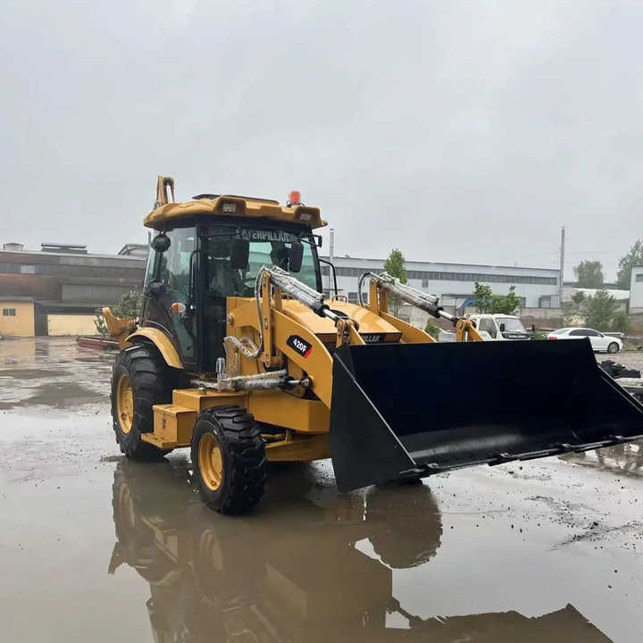 Used Wheel Loader CAT420F Caterpillar 420F Construction Machinery Mini Wheel Skid Steer Loader in Stock - Kolesový nakladač: obrázok 4 Used Wheel Loader CAT420F Caterpillar 420F Construction Machinery Mini Wheel Skid Steer Loader in Stock - Kolesový nakladač: obrázok 4