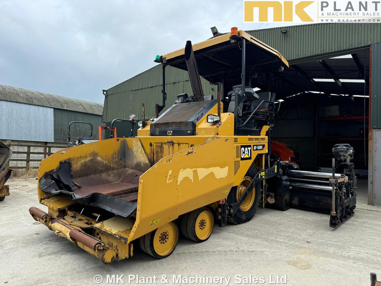 CATERPILLAR AP500F - Finišer: obrázok 2 CATERPILLAR AP500F - Finišer: obrázok 2