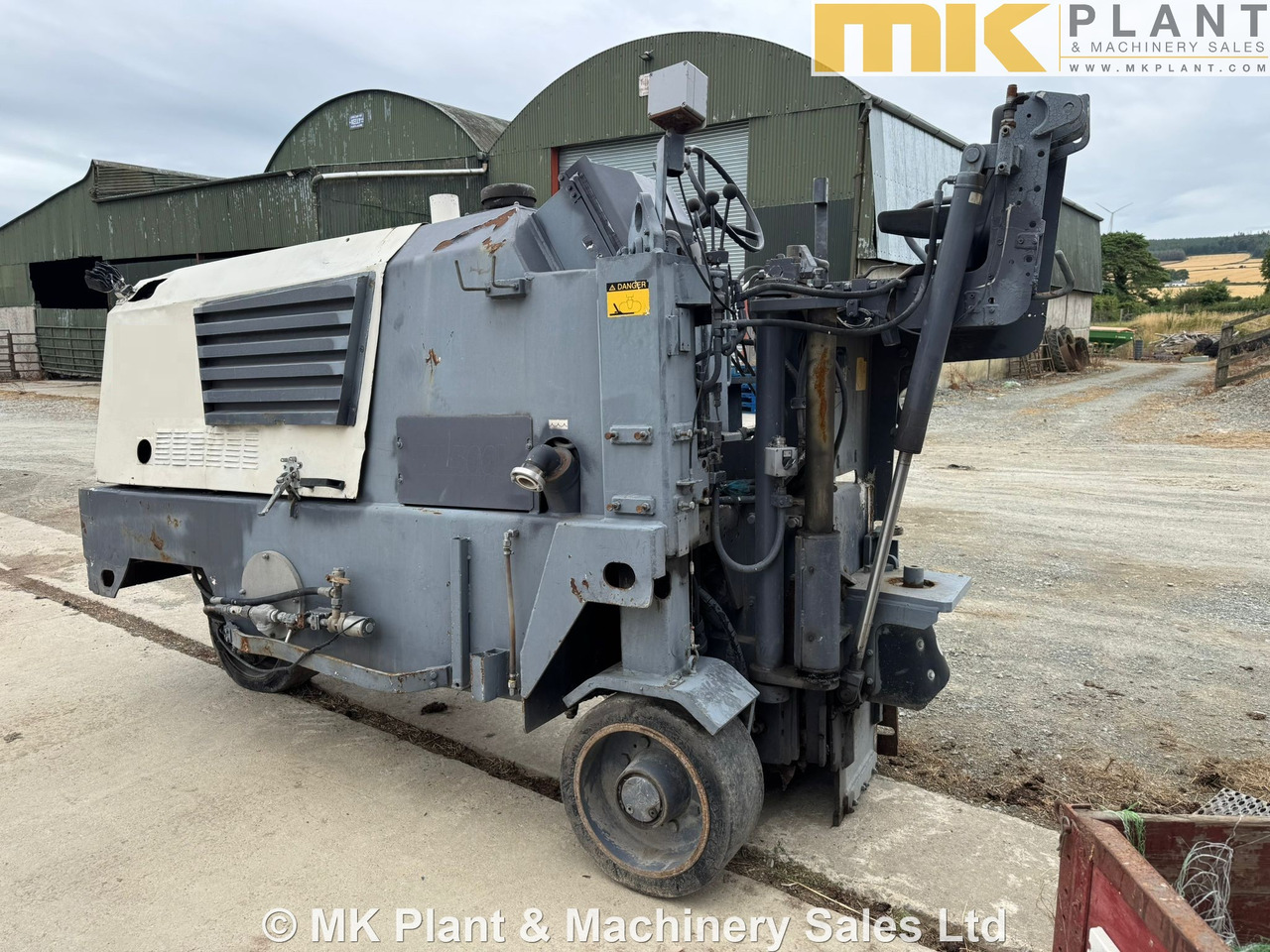 WIRTGEN W500 - Cestná fréza: obrázok 5 WIRTGEN W500 - Cestná fréza: obrázok 5