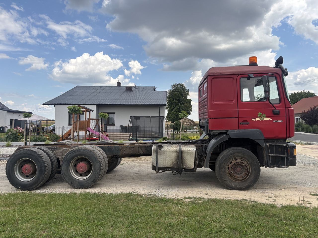 MAN F2000 27.464 6X4 - Podvozek s kabinou: obrázok 5 MAN F2000 27.464 6X4 - Podvozek s kabinou: obrázok 5