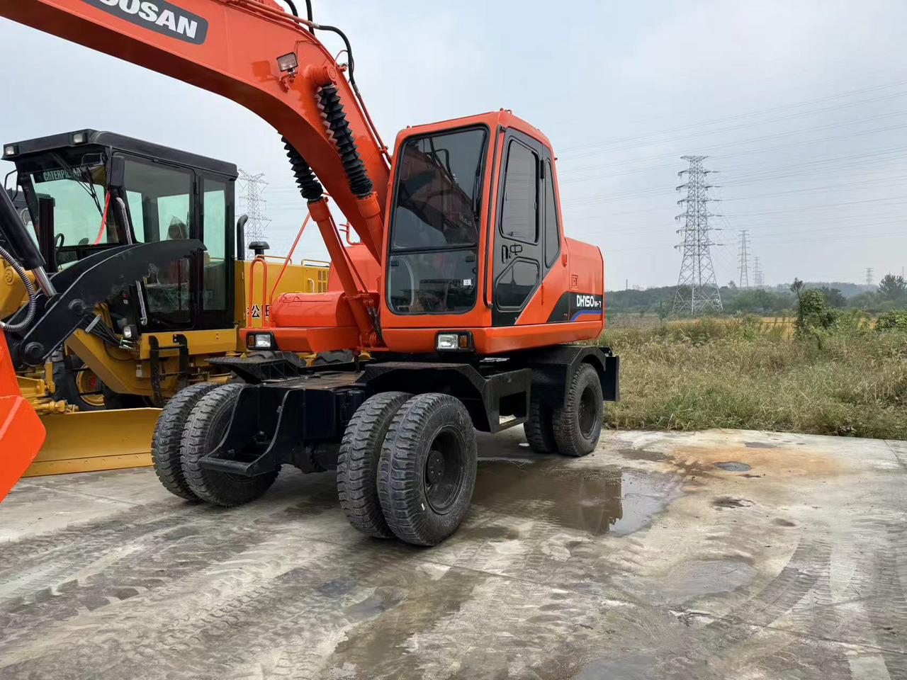 DOOSAN DH150W-7 - Kolesové rýpadlo: obrázok 3 DOOSAN DH150W-7 - Kolesové rýpadlo: obrázok 3