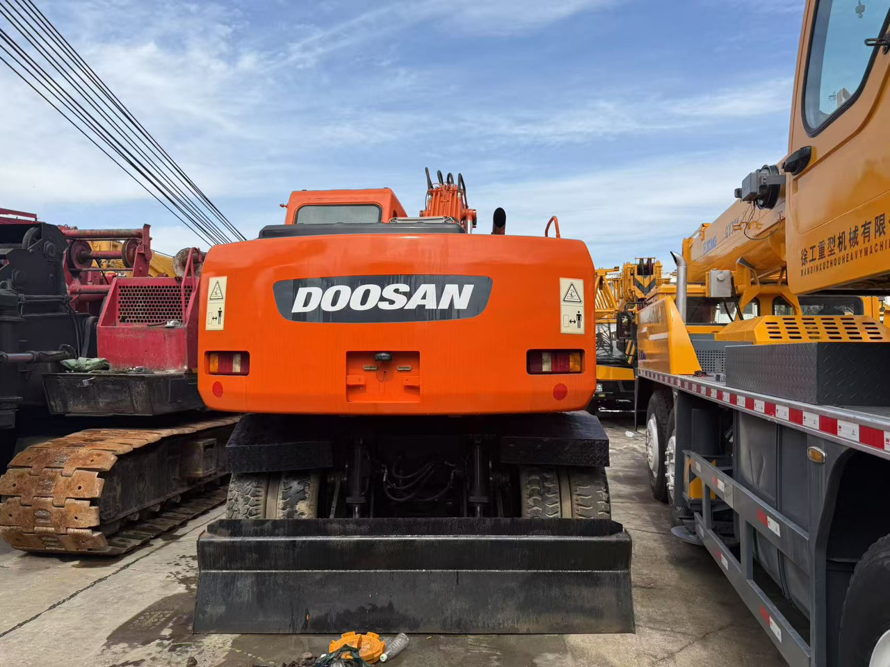 DOOSAN DH150W-7 - Kolesové rýpadlo: obrázok 3 DOOSAN DH150W-7 - Kolesové rýpadlo: obrázok 3