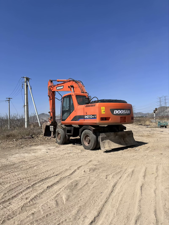 DOOSAN DH210W-7 - Kolesové rýpadlo: obrázok 5 DOOSAN DH210W-7 - Kolesové rýpadlo: obrázok 5