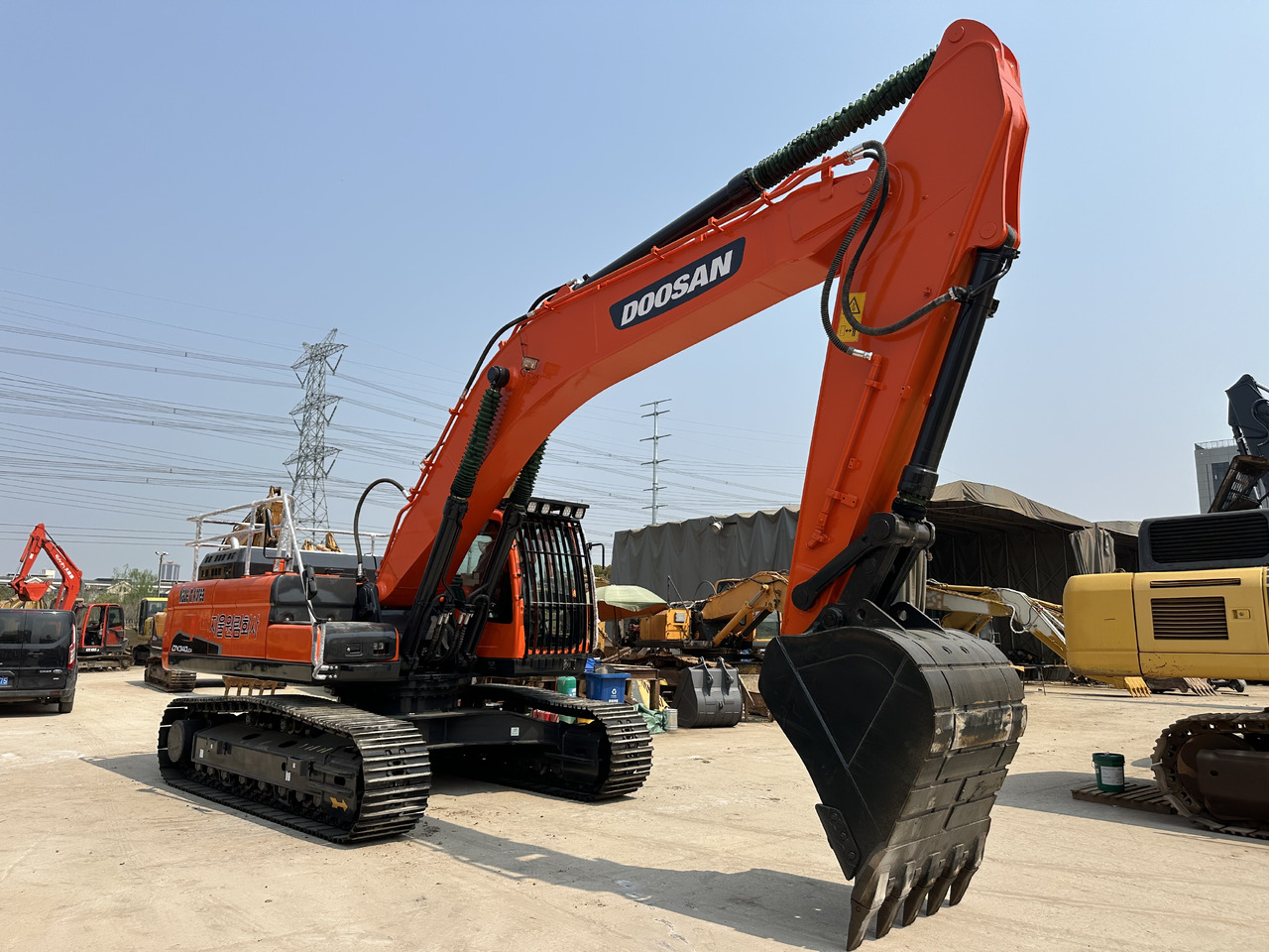 DOOSAN DX340LCA - Pásové rýpadlo: obrázok 4 DOOSAN DX340LCA - Pásové rýpadlo: obrázok 4