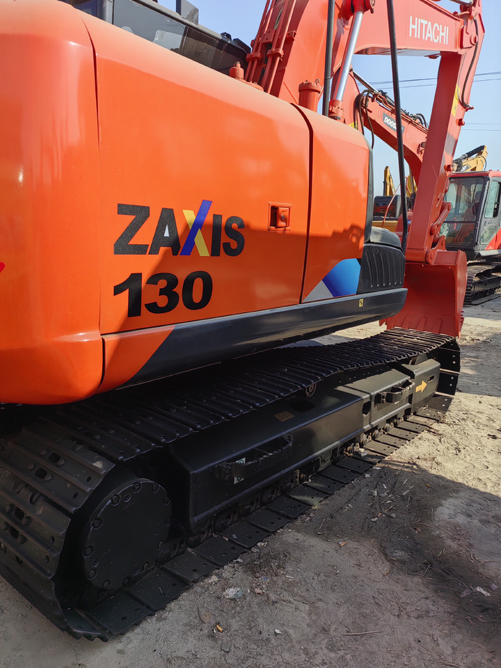 HITACHI ZX130 - Pásové rýpadlo: obrázok 2 HITACHI ZX130 - Pásové rýpadlo: obrázok 2