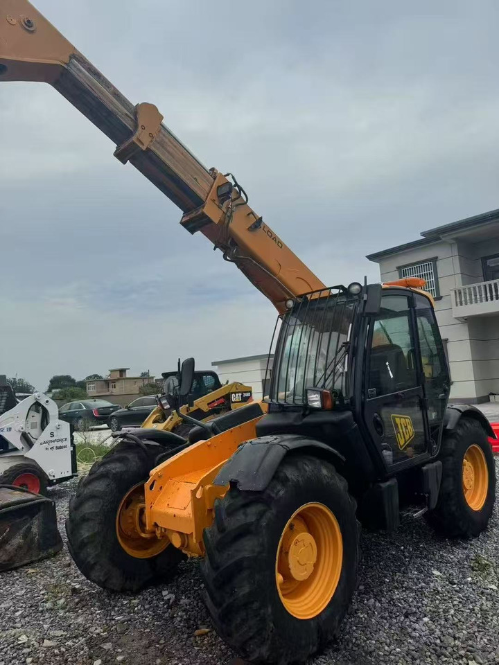 JCB 535 - Teleskopický nakladač: obrázok 5 JCB 535 - Teleskopický nakladač: obrázok 5