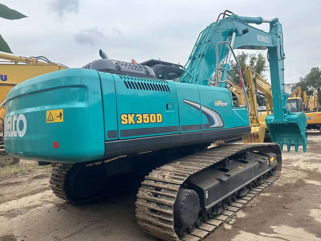 KOBELCO SK350-10 - Mini rýpadlo: obrázok 2 KOBELCO SK350-10 - Mini rýpadlo: obrázok 2