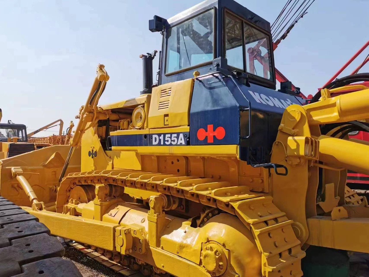 KOMATSU D155A-2 - Buldozér: obrázok 1 KOMATSU D155A-2 - Buldozér: obrázok 1