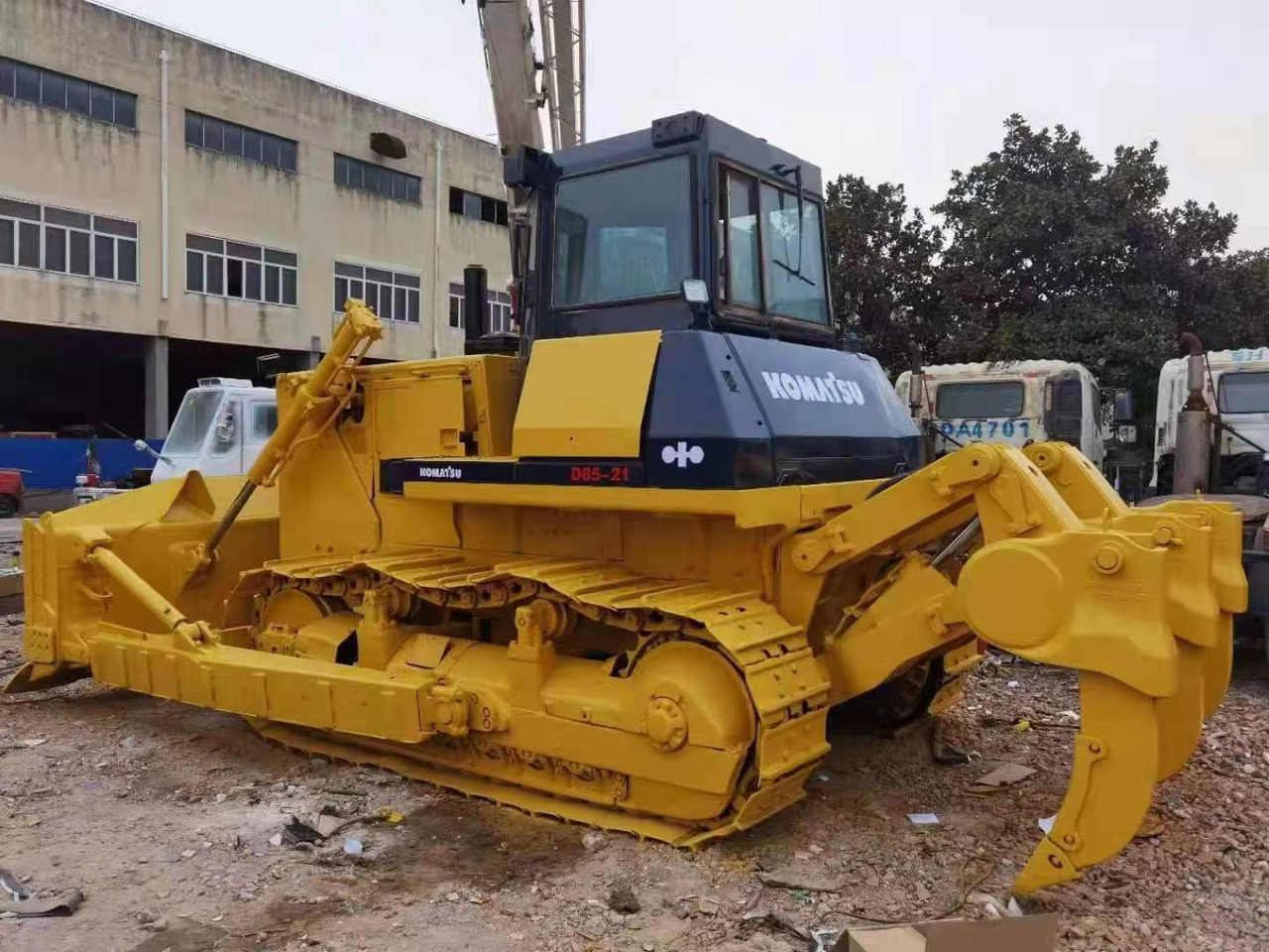 KOMATSU D85-21 - Buldozér: obrázok 1 KOMATSU D85-21 - Buldozér: obrázok 1