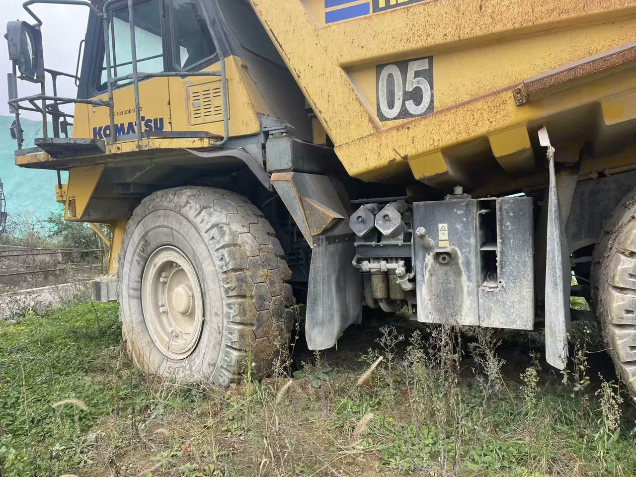 KOMATSU HD605 - Sklápač: obrázok 3 KOMATSU HD605 - Sklápač: obrázok 3