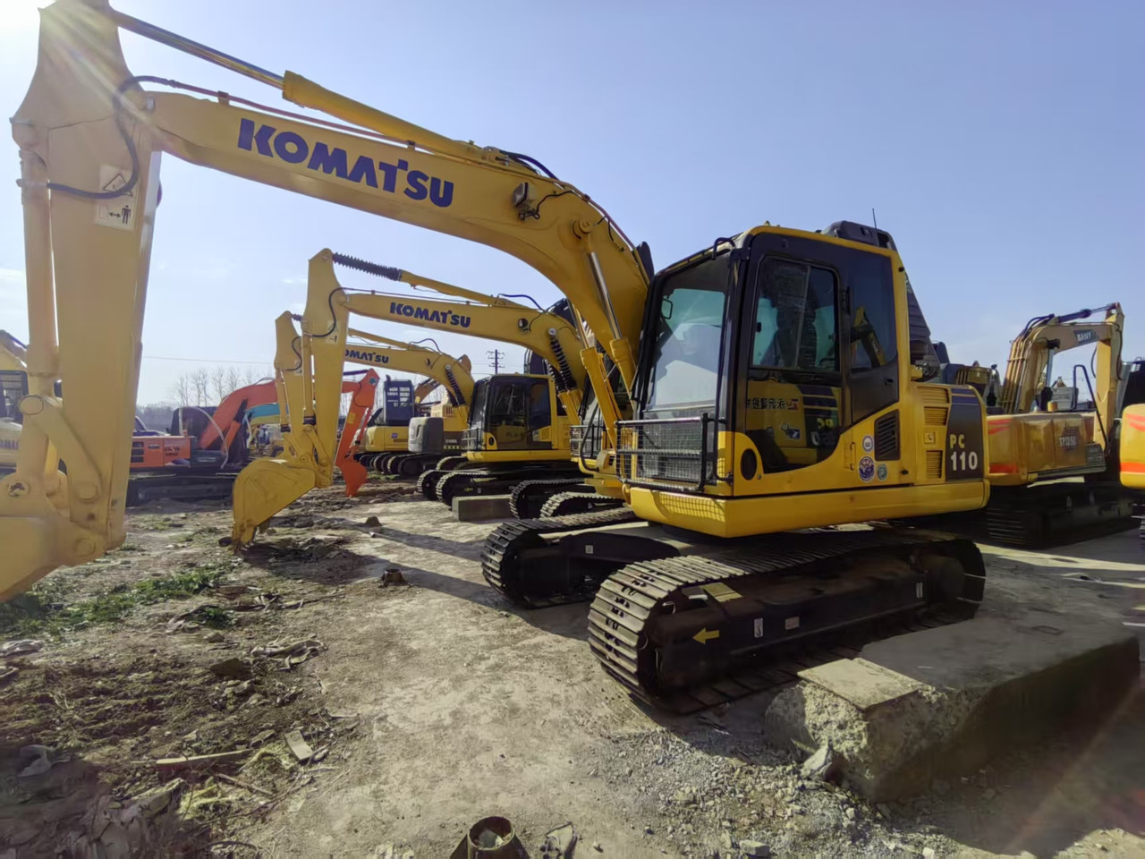 KOMATSU PC110-7 - Pásové rýpadlo: obrázok 2 KOMATSU PC110-7 - Pásové rýpadlo: obrázok 2