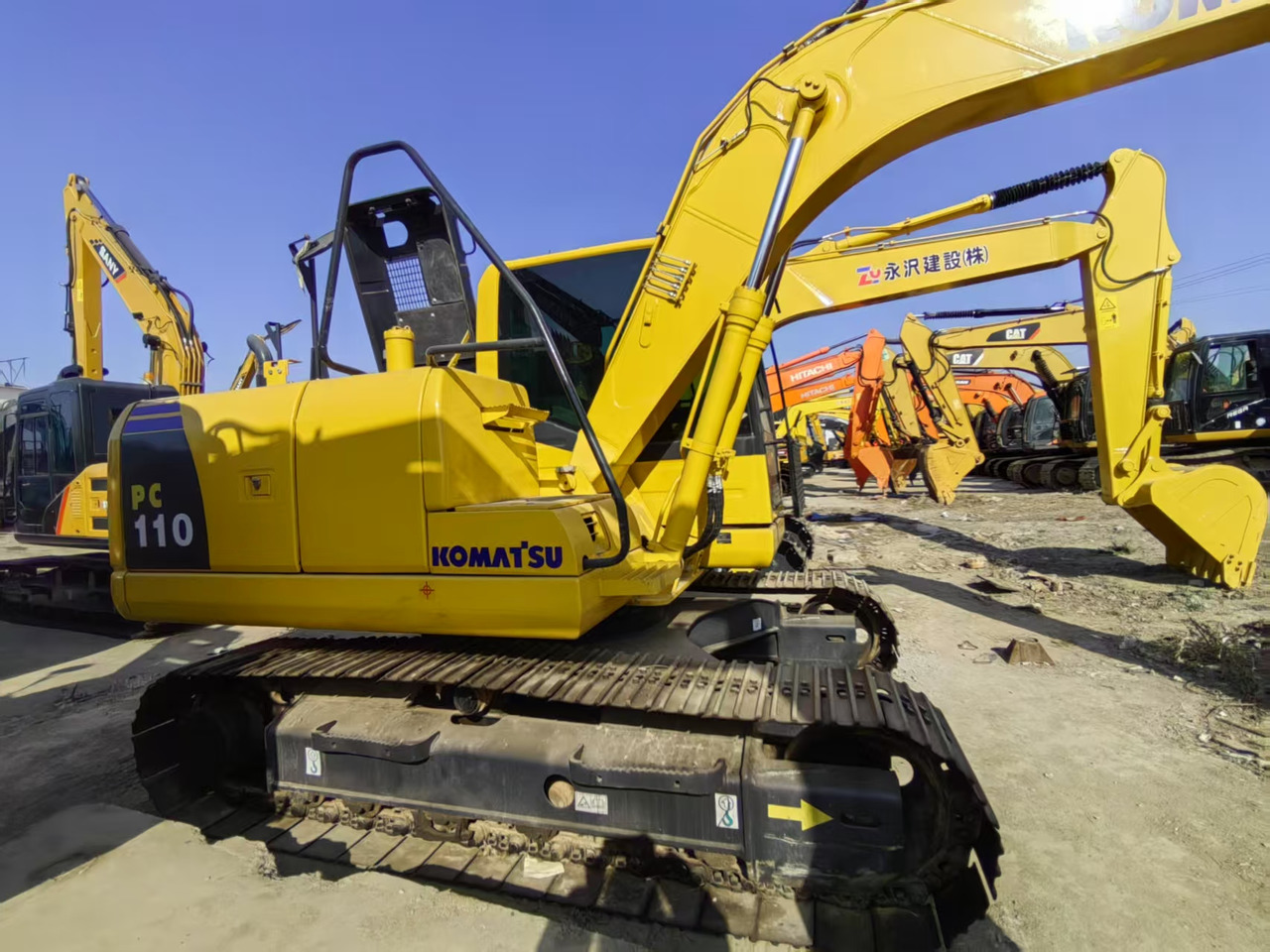 KOMATSU PC110-7 - Pásové rýpadlo: obrázok 3 KOMATSU PC110-7 - Pásové rýpadlo: obrázok 3