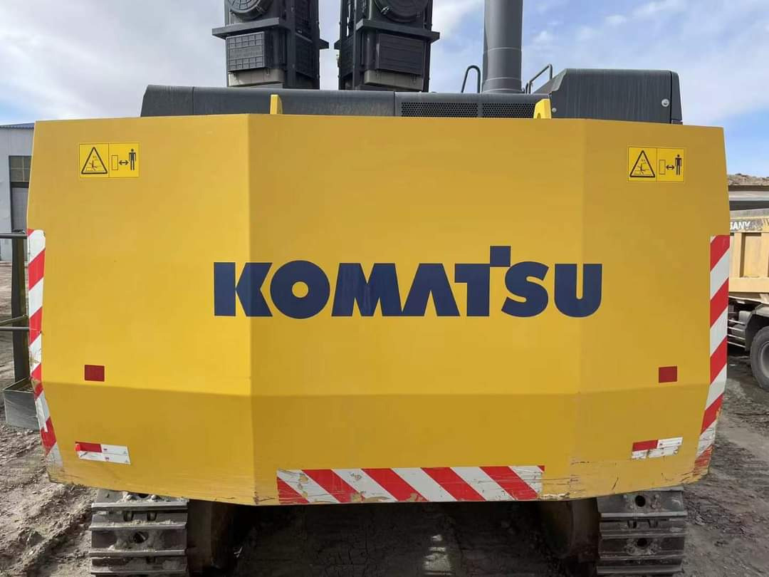 KOMATSU PC1250 - Pásové rýpadlo: obrázok 4 KOMATSU PC1250 - Pásové rýpadlo: obrázok 4