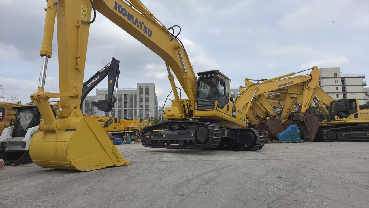 KOMATSU PC400-8 - Pásové rýpadlo: obrázok 4 KOMATSU PC400-8 - Pásové rýpadlo: obrázok 4
