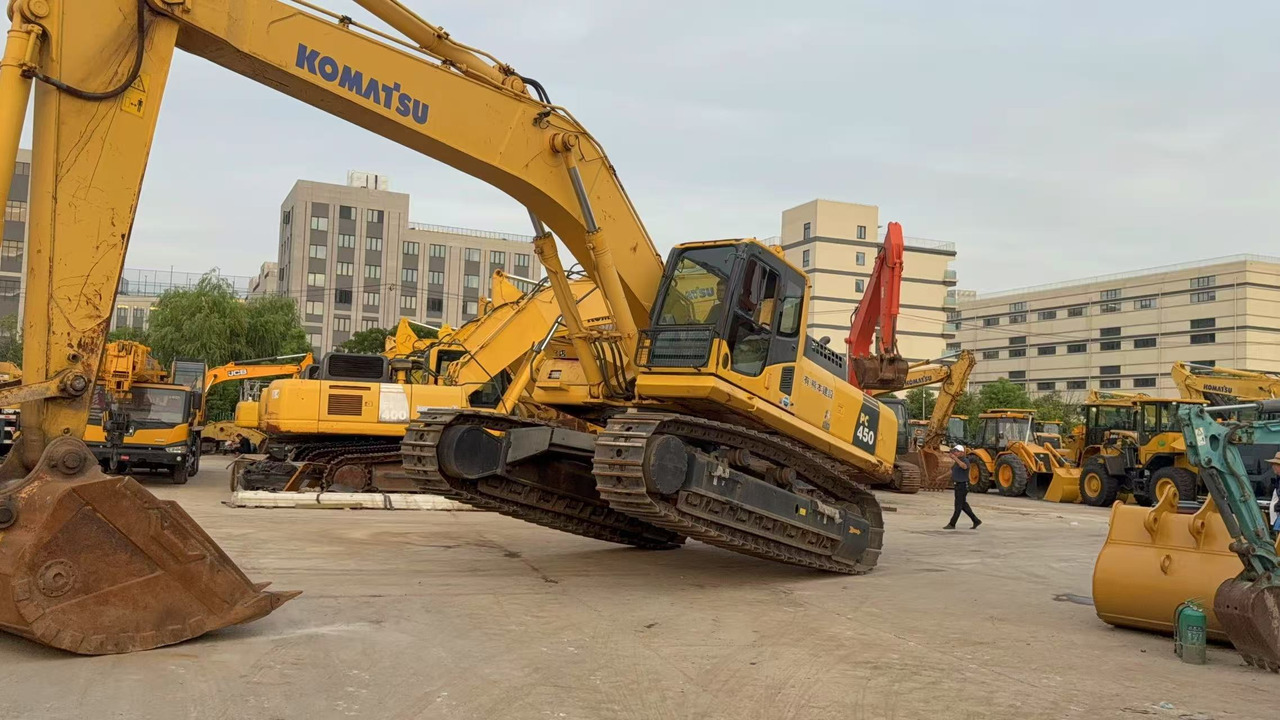 KOMATSU PC450-8 - Pásové rýpadlo: obrázok 2 KOMATSU PC450-8 - Pásové rýpadlo: obrázok 2